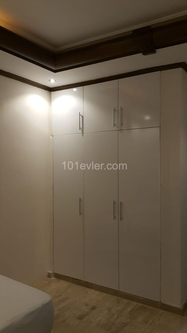 3+1 FLAT FOR SALE IN KYRENIA CENTER ** 