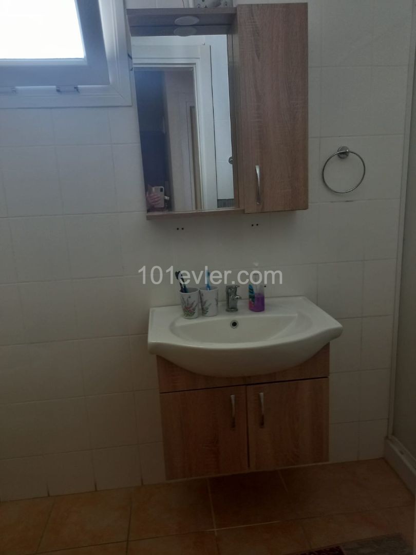 FLAT FOR SALE NEAR KYRENIA BARIS PARK ** 