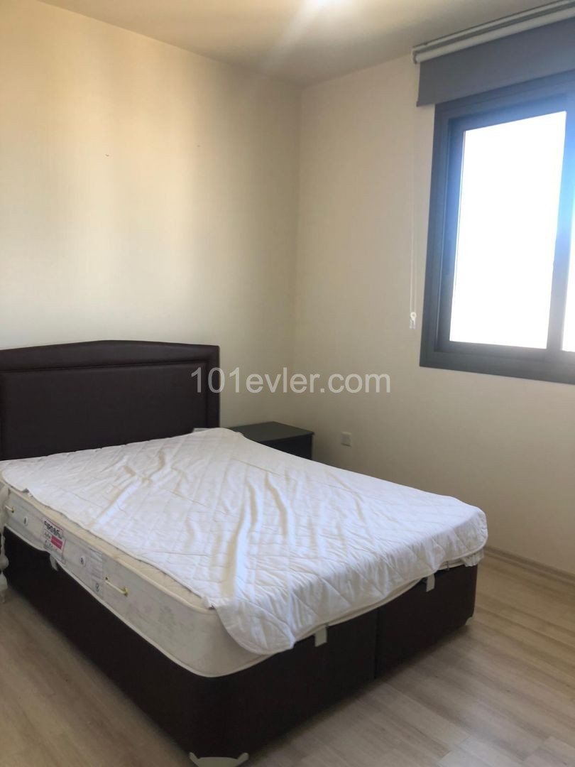 2+1 WOHNUNG ZU VERKAUFEN IN NIKOSIA/MARMARA ** 