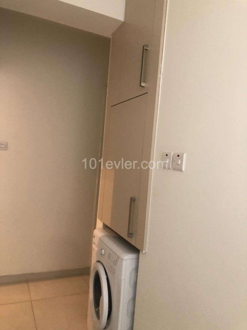 2+1 WOHNUNG ZU VERKAUFEN IN NIKOSIA/MARMARA ** 