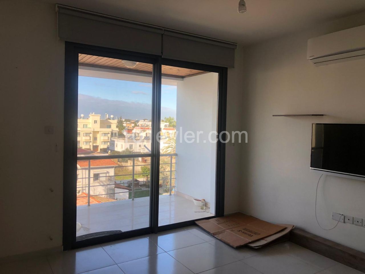 2+1 WOHNUNG ZU VERKAUFEN IN NIKOSIA/MARMARA ** 