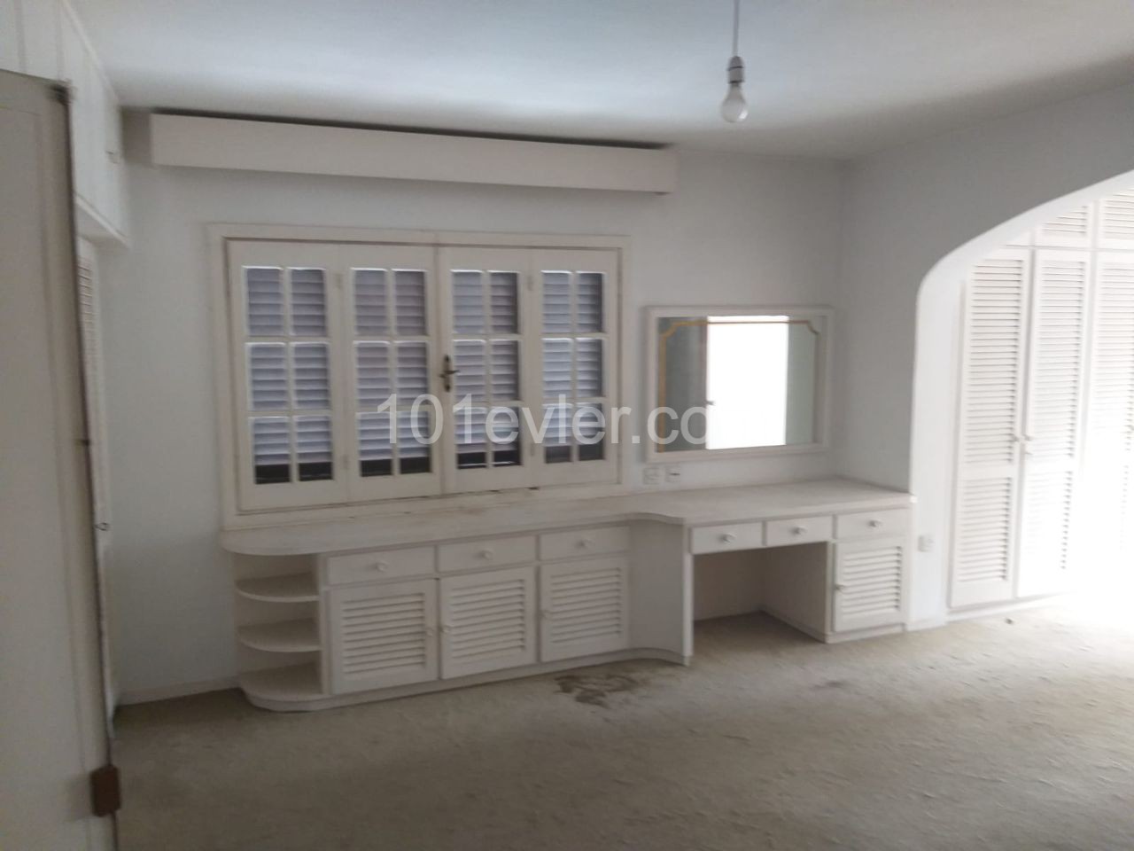 APARTMENT FOR RENT IN A SPECIAL DESIGNED PRESTIGIOUS BUILDING IN NICOSIA/KÖŞKLÜÇİFTLİK ** 