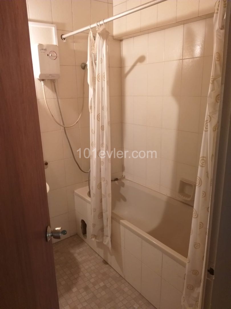 NIKOSIA / PAVILIONPAIRT TE CUSTOM DESIGN PRESTIGE WOHNUNG ZU VERMIETEN IN EINEM GEBÄUDE ** 