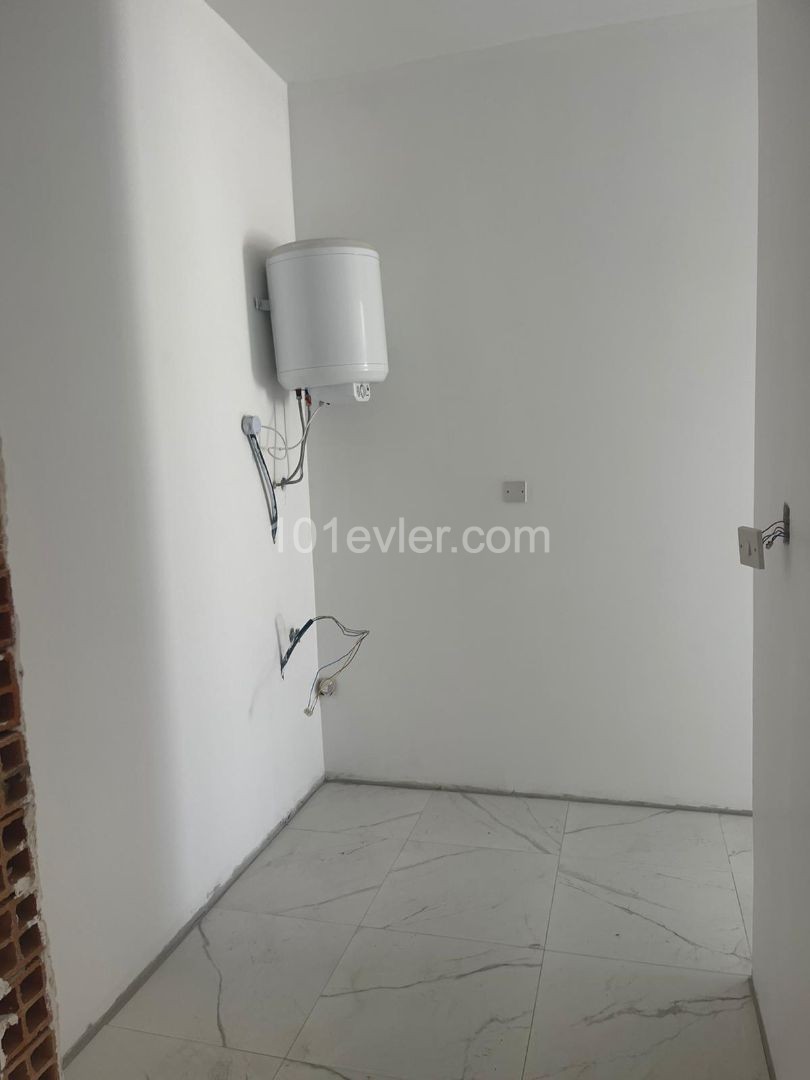 GİRNE/ALSANCAK'TA SATILIK DAİRE