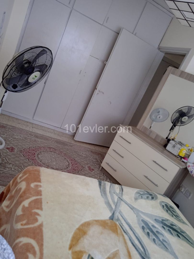 2+1 FLAT FOR SALE NEAR KYRENIA LORD PALACE ** 