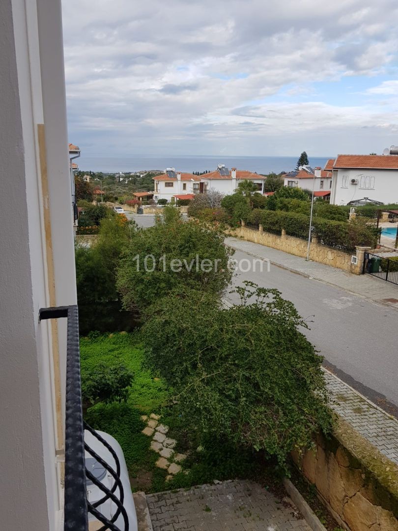 UNFURNISHED 3+1 VILLA WITH POOL FOR RENT IN ÇATALKOY, KYRENIA ** 