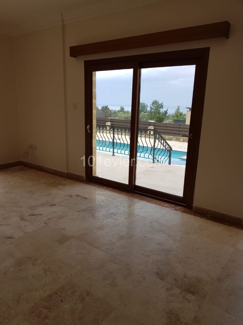 UNFURNISHED 3+1 VILLA WITH POOL FOR RENT IN ÇATALKOY, KYRENIA ** 