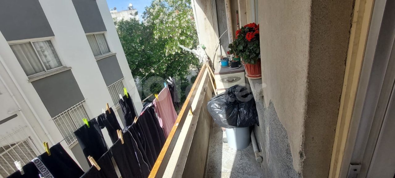 LEFKOŞA/KÜÇÜK KAYMAKLI SOSYAL KONUTLARDA SATILIK 3+1 DAİRE