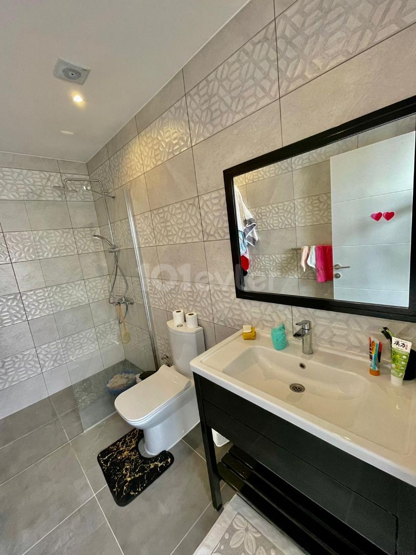 GİRNE/OZANKÖY'DE KİRALIK 4+1 TOWNHOUSE