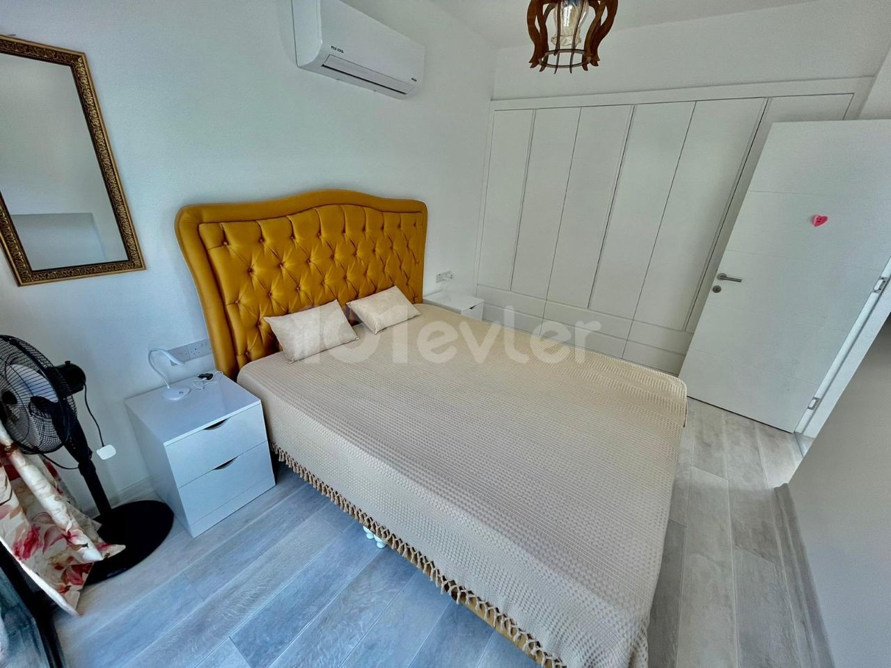 GİRNE/OZANKÖY'DE KİRALIK 4+1 TOWNHOUSE