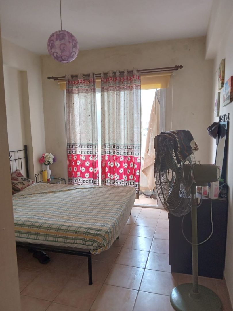 GİRNE ASLANLI VİLLA YAKINI SATILIK 3+1 DAİRE