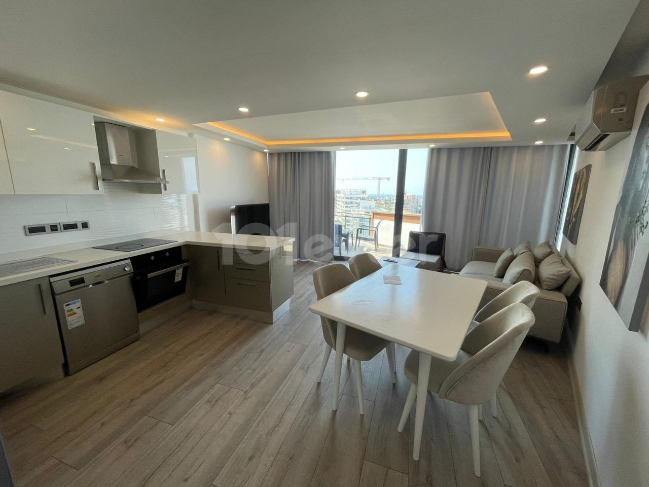 DUPLEX 3 + 1 WOHNUNG ZUM VERKAUF IN KYRENIA CENTRAL AKACAN FEO ALEGANCE PREMIUM ** 