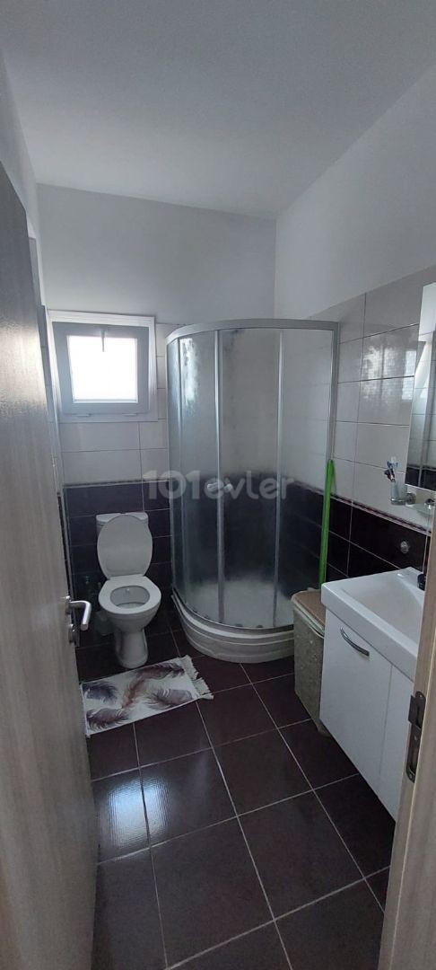 LEFKOŞA/GÖNYELİ'DE SATILIK 2+1 EŞYALI DAİRE