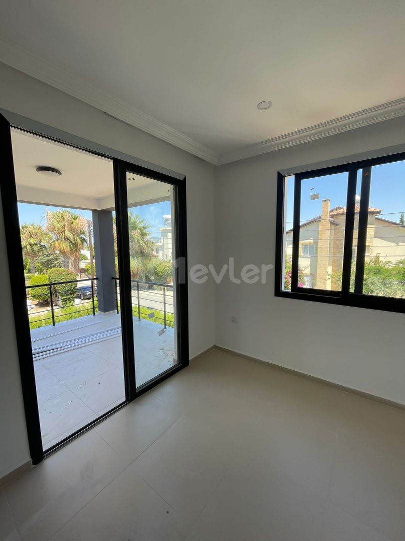 4+1 VILLA ZUM VERKAUF IN KYRENIA/ALSANCAK ** 