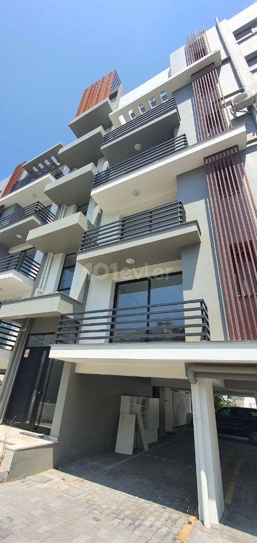 2+1 PENTHOUSES AND APARTMENTS FOR SALE IN THE CENTER OF KYRENIA ** 