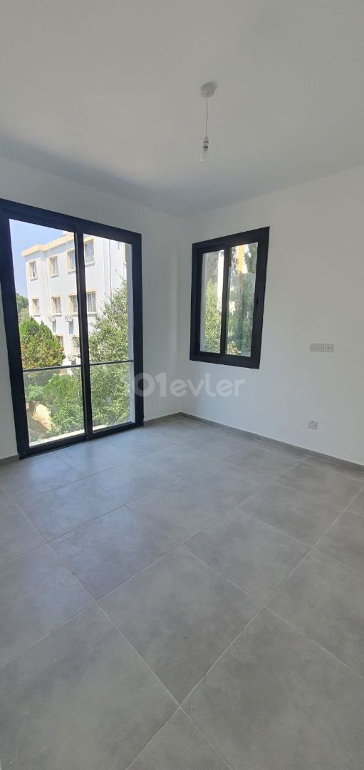 GİRNE MERKEZDE SATILIK 2+1 PENTHOUSE VE DAIRELER