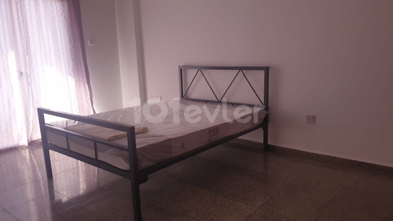 LEFKOŞA/GÖNYELİ'DE KİRALIK 3+1 DAİRE