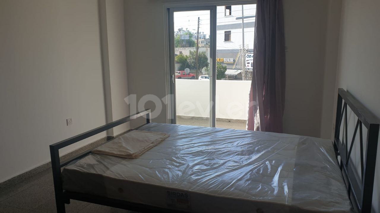 LEFKOŞA/GÖNYELİ'DE KİRALIK 3+1 DAİRE