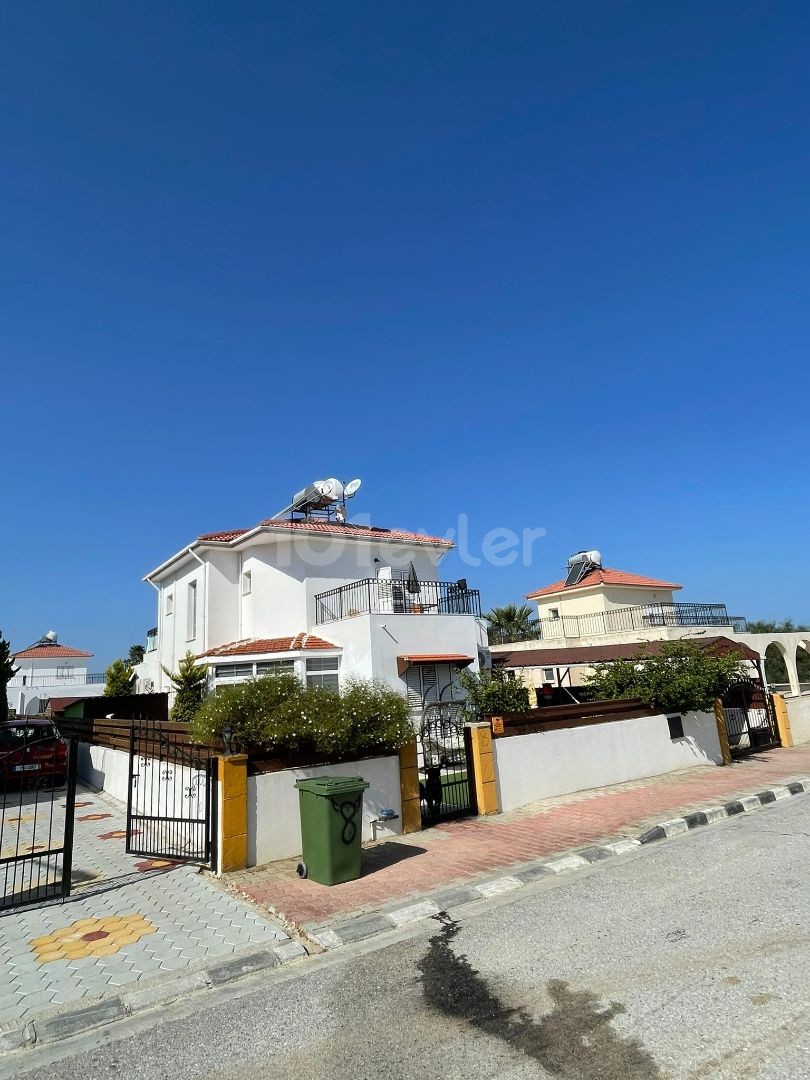 3+1 VILLA FOR SALE IN KYRENIA/ALSANCAK