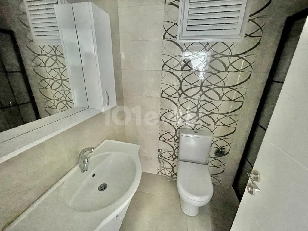 Flat For Sale in Alsancak, Kyrenia