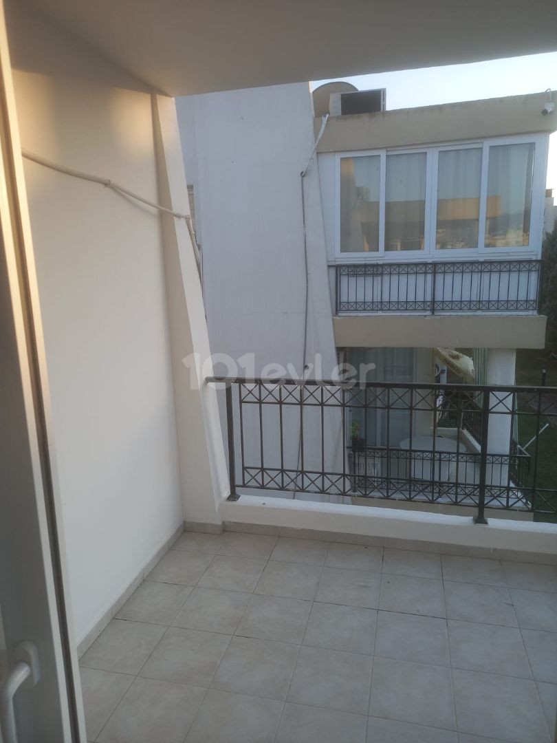 LEFKOŞA/HAMİTKÖY'DE SATILIK 3+1 DAİRE