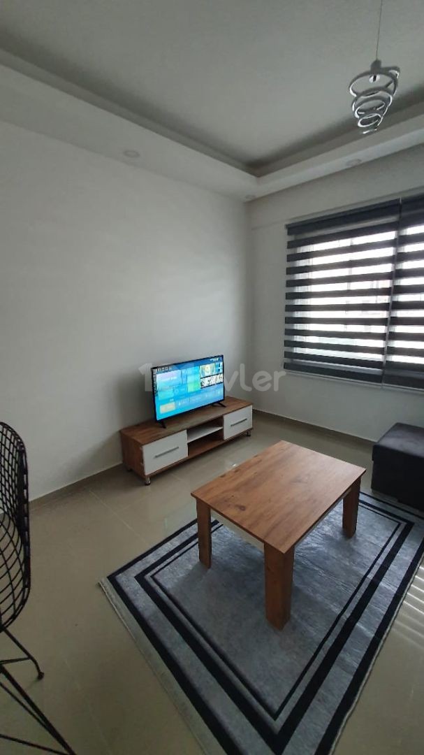 Flat For Sale in Aşağı Girne, Kyrenia