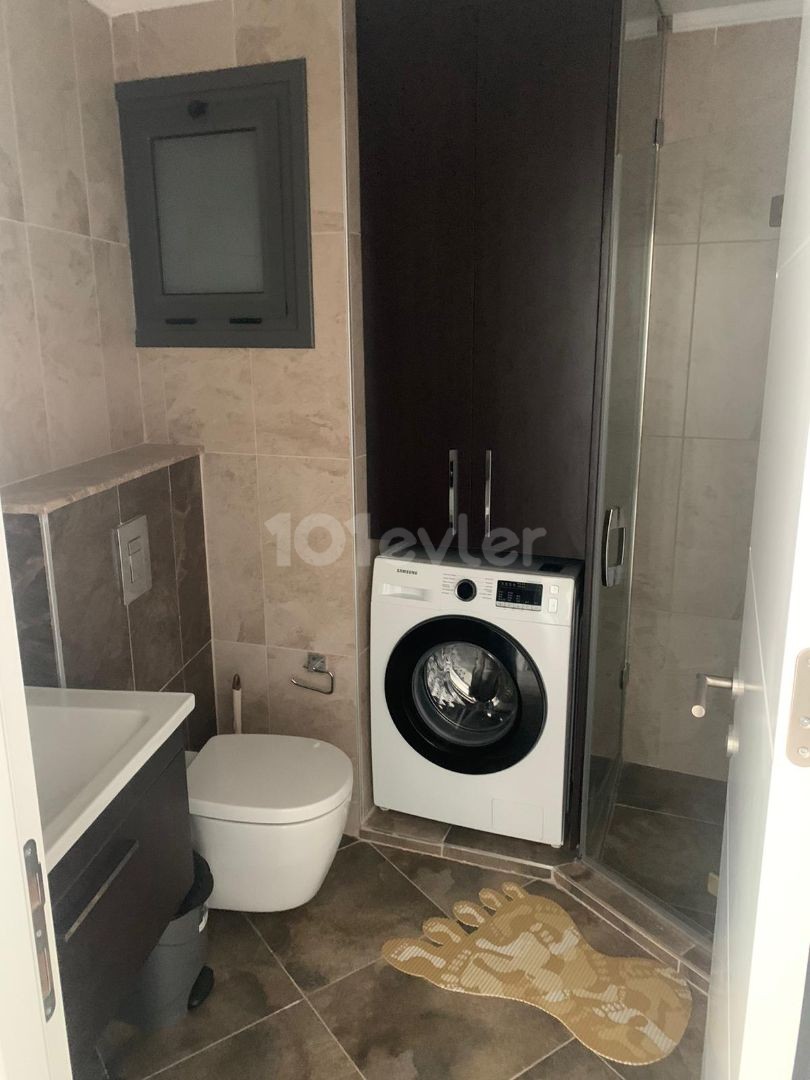 Flat For Sale in Aşağı Girne, Kyrenia