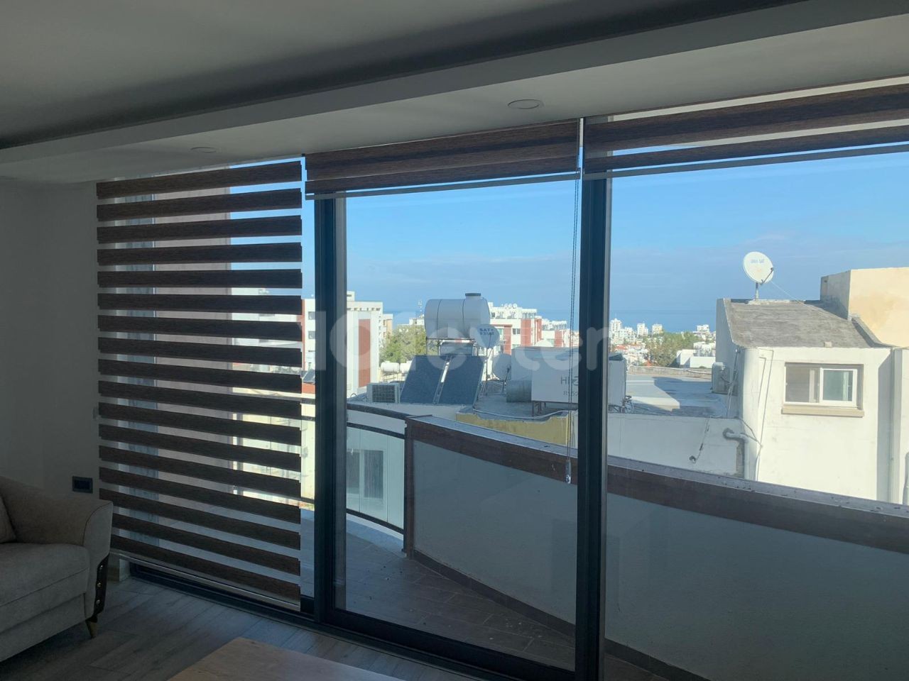 Flat For Sale in Aşağı Girne, Kyrenia