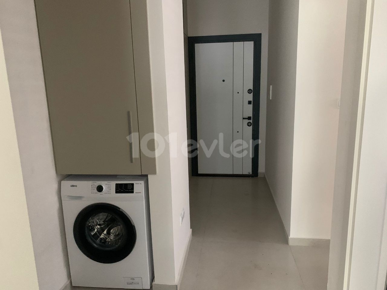 Flat To Rent in Yukarı Girne, Kyrenia