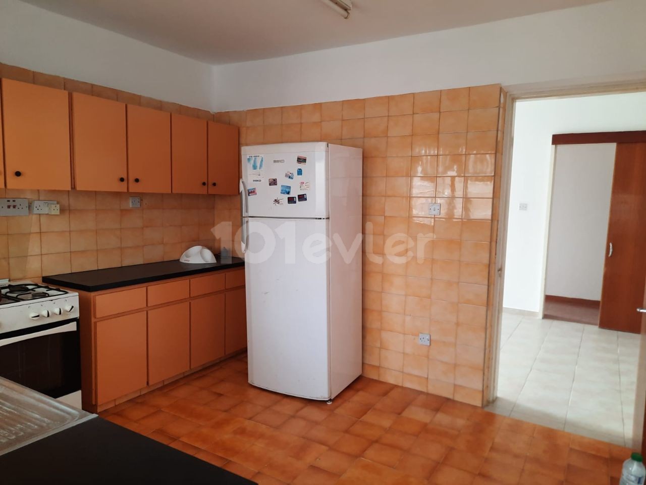 LEFKOŞA/KÖŞKLÜÇİFTLİK'TE SATILIK 3+1 DAİRE