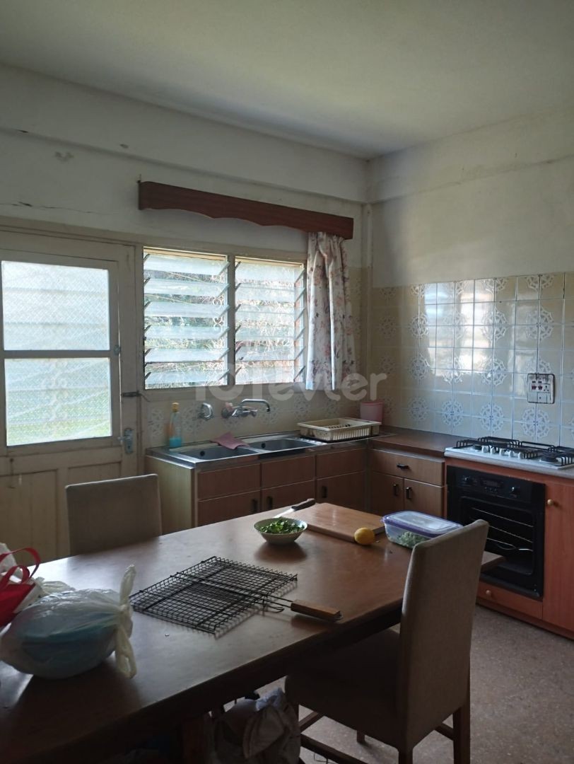 3+1 APARTMENT FOR SALE IN GİRNE/KARŞIYAKA