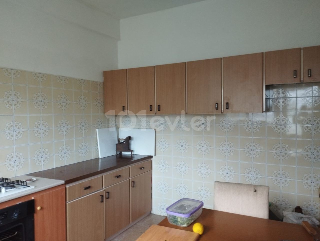 GİRNE/KARŞIYAKA'DA SATILIK 3+1 DAİRE