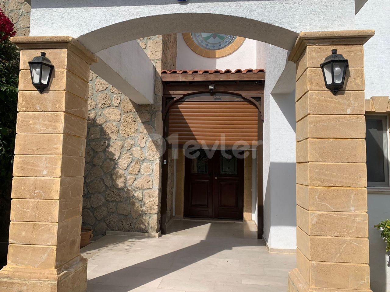 Villa For Sale in Alsancak, Kyrenia