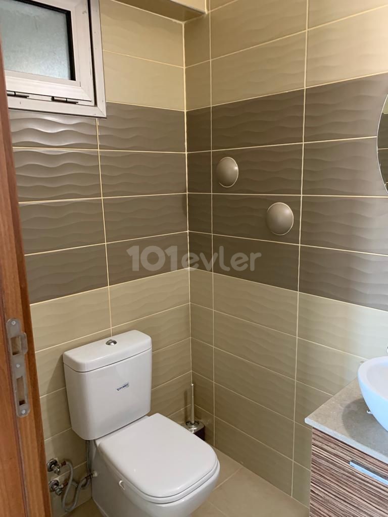 3+1 FURNISHED FLAT FOR RENT IN KYRENIA CENTER