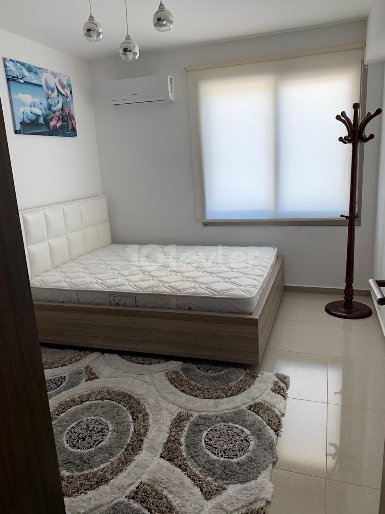 GİRNE MERKEZDE KİRALIK 3+1 EŞYALI DAİRE