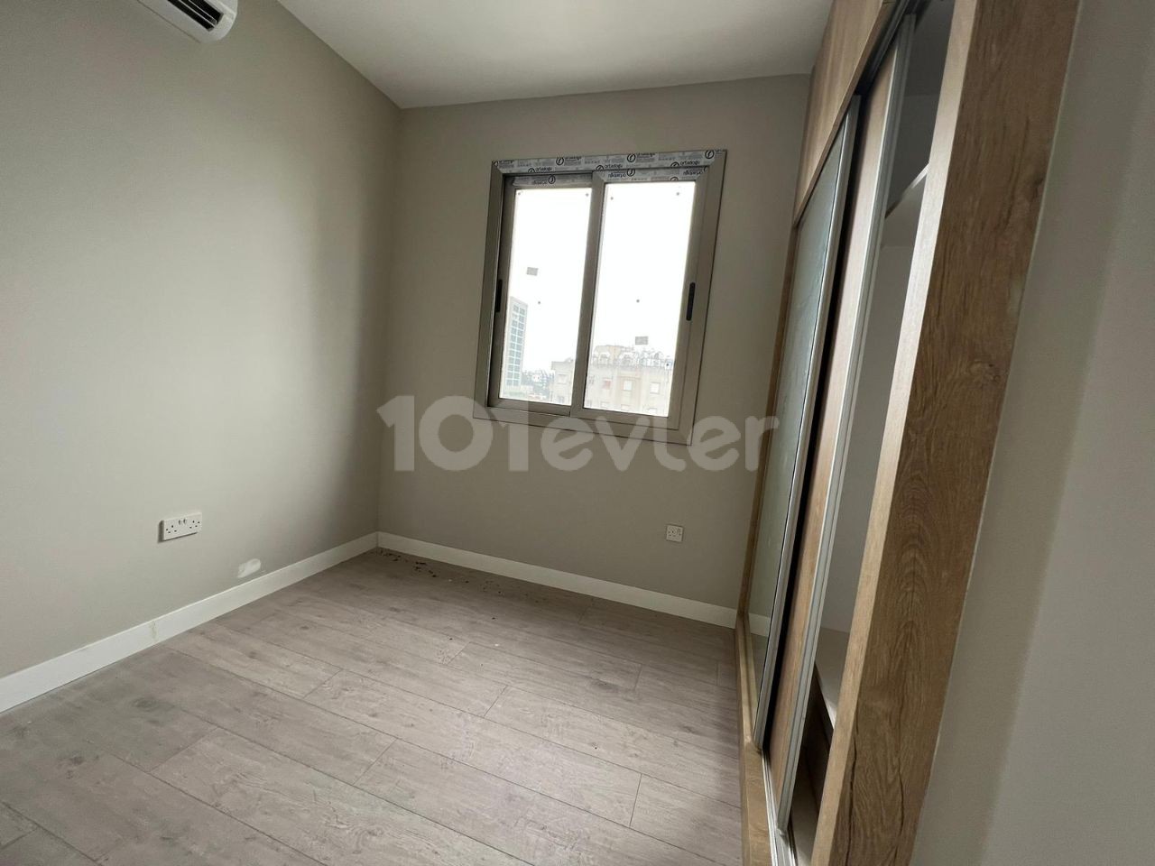 2+1 FLAT WITHOUT FURNITURE FOR RENT IN NICOSIA/YENISEHIR