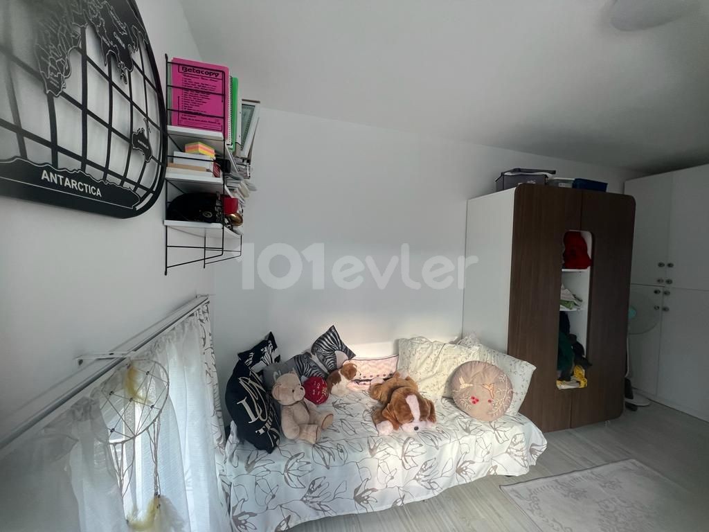 2+1 DUPLEX-WOHNUNG ZUM VERKAUF IN KYRENIA/ALSANCAK