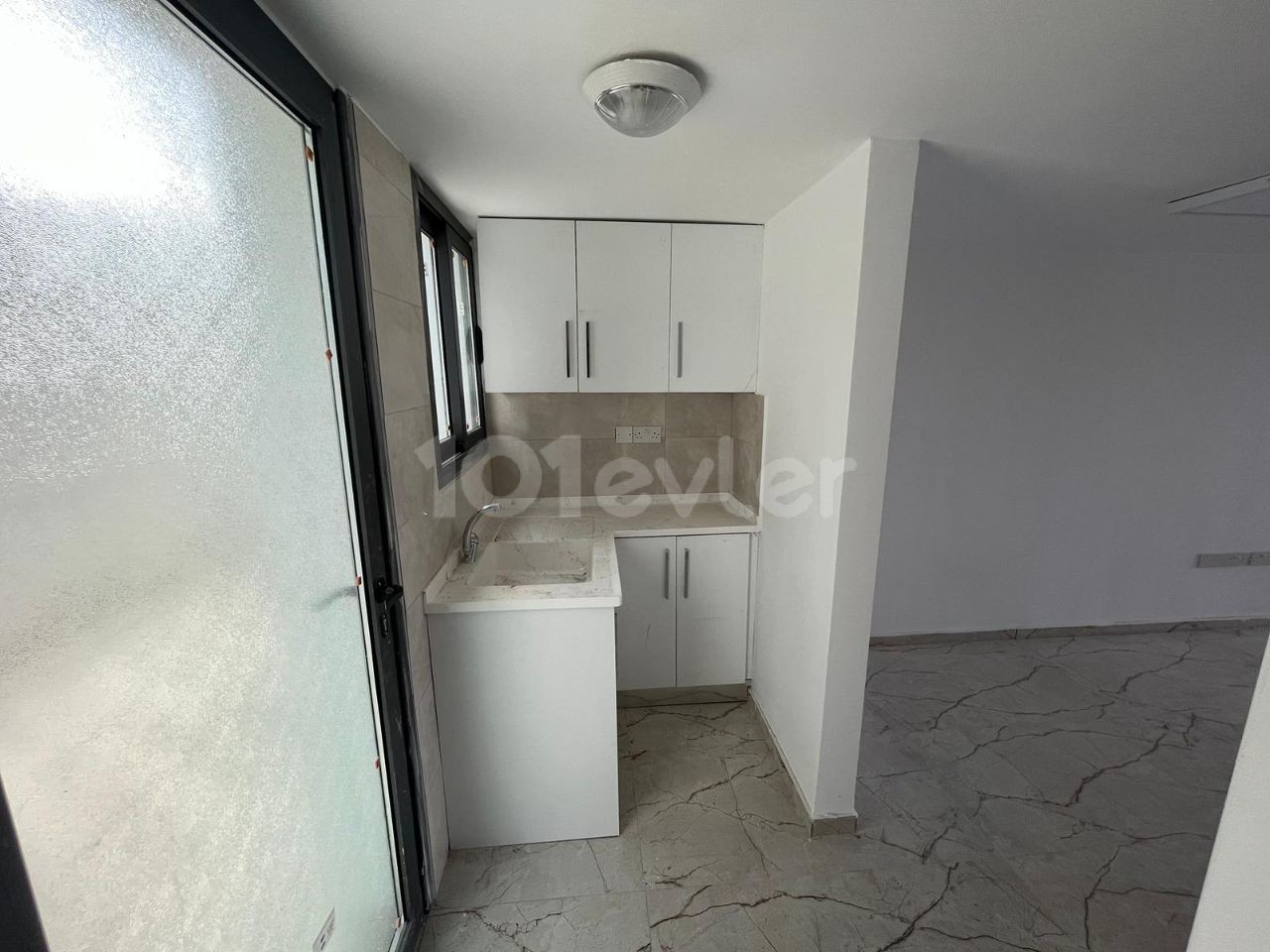 SHOP FOR SALE IN KYRENIA/ALSANCAK