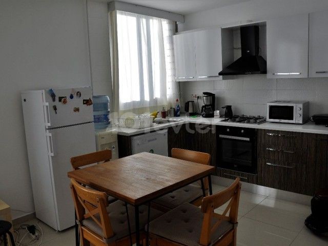 1+1 FULLY FURNISHED FLAT FOR SALE IN KYRENIA CENTER