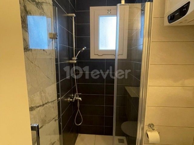 GİRNE MERKEZDE SATILIK 3+1 EŞYALI DAİRE