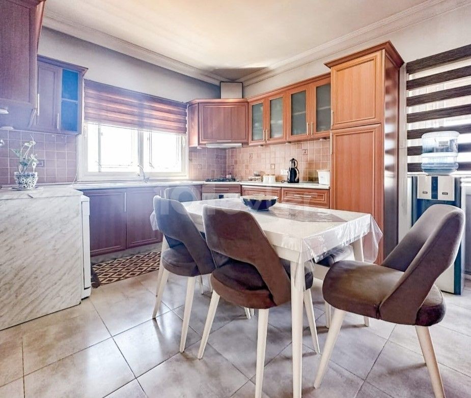 5+2 VILLA FOR SALE IN GIRNE/ALSANCAK