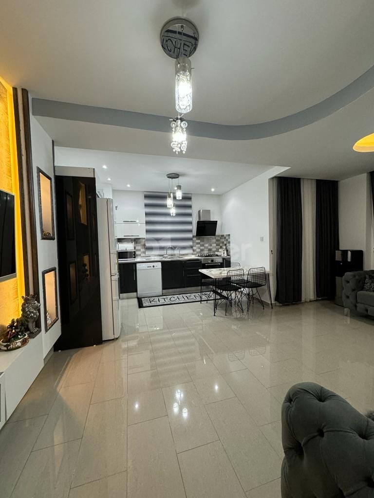 3+1 FLAT FOR SALE IN KYRENIA CENTER