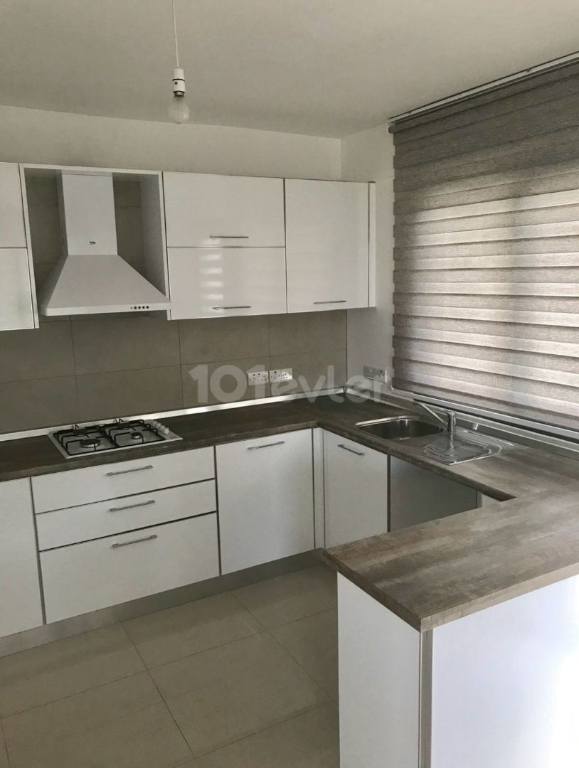 3+1 FULLY FURNISHED FLAT FOR RENT NEAR KYRENIA KAR MARKET