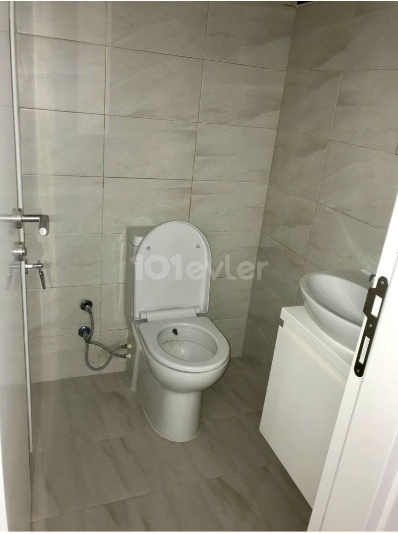 3+1 FULLY FURNISHED FLAT FOR RENT NEAR KYRENIA KAR MARKET