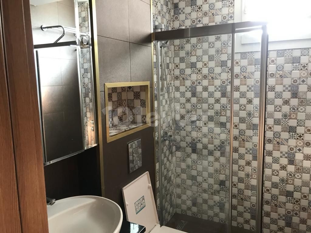 LEFKOŞA/ORTAKÖY'DE SATILIK 2+1 EŞYALI DAİRE