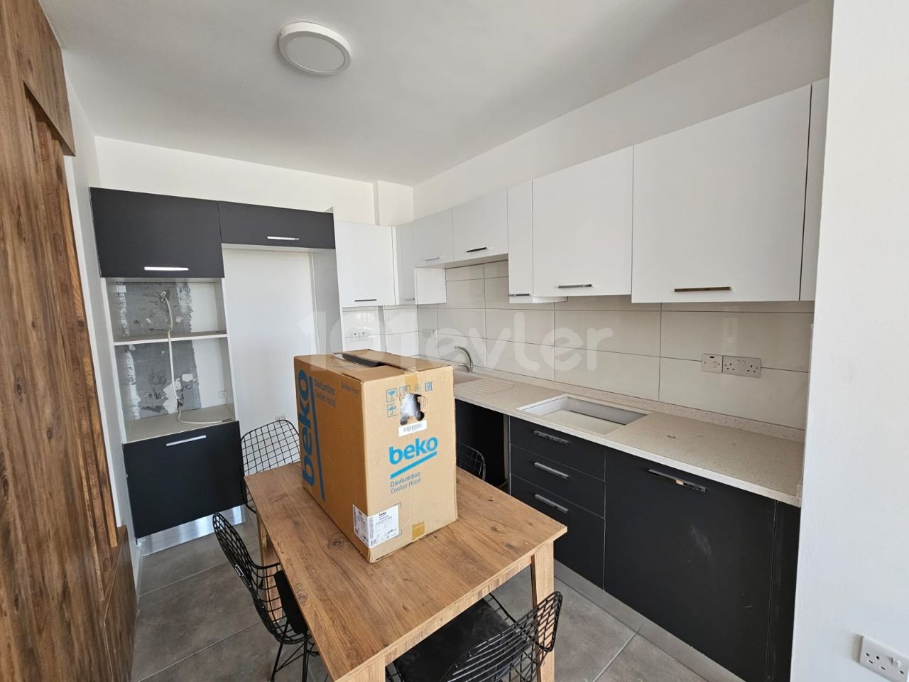 2+1 FLAT FOR SALE IN NICOSIA/KÜÇÜK KAYMAKLI