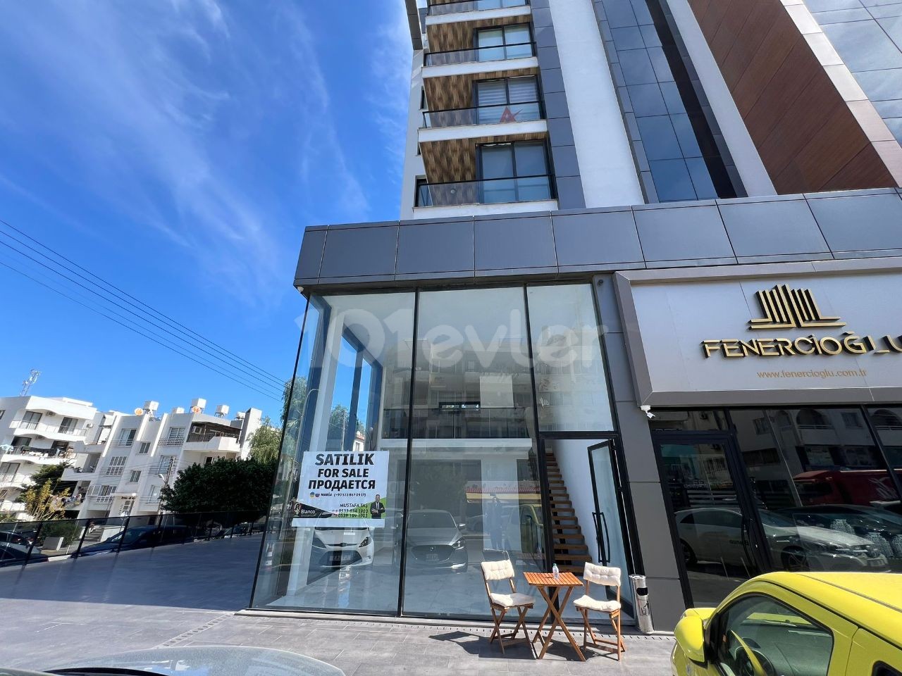 GROSSER TERRASSENLADEN ZUM VERKAUF IN KYRENIA CENTRAL YENI PORT ROAD