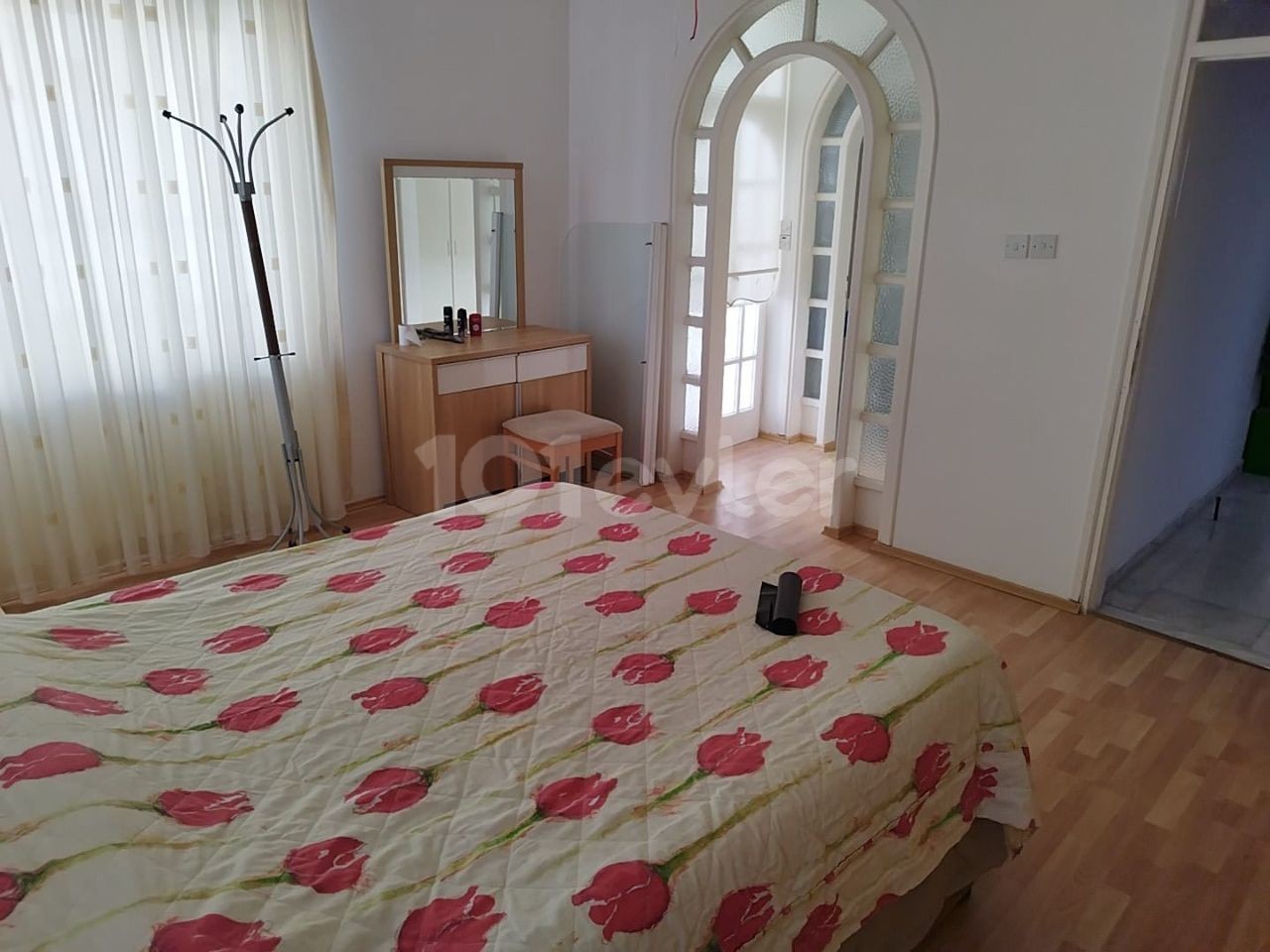 4+2 MÖBLIERTE DUPLEX-WOHNUNG ZU VERMIETEN IN NICOSIA/ORTAKÖY