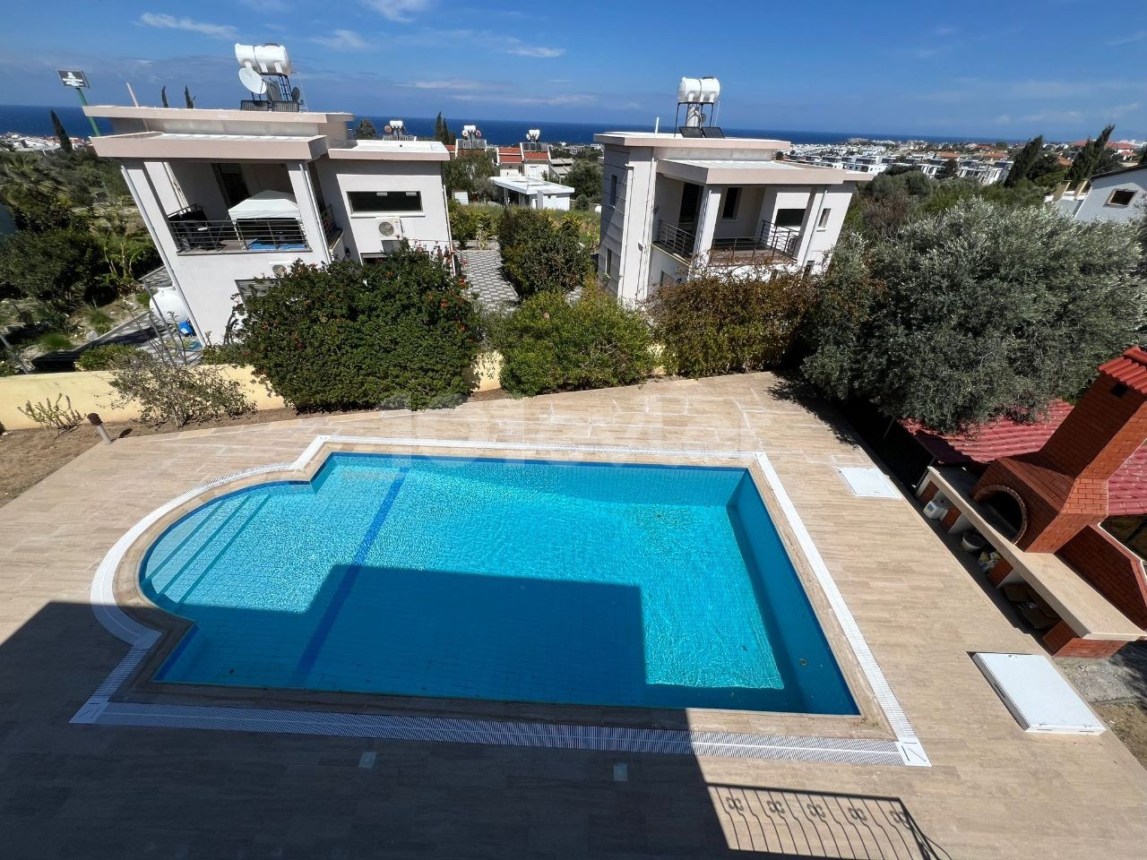 3+1 MÖBLIERTE/UNMÖBLIERTE VILLA ZU VERMIETEN IN KYRENIA/ILGAZ