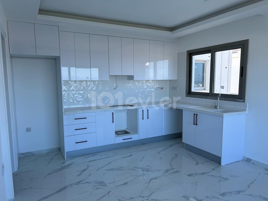 2+1 FLAT FOR SALE IN GIRNE/ALSANCAK